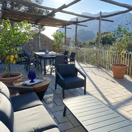 Casa Due Golfi Capri